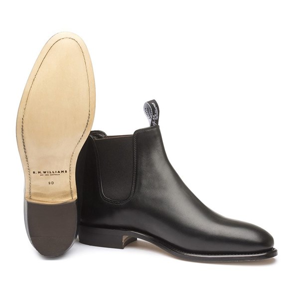 R.M.Williams - Our round toe is versatile and goes from