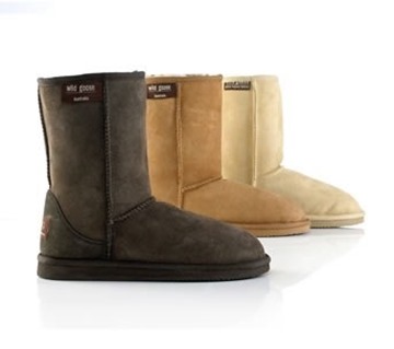 Picture of Wild Goose Classic Sheepskin Short Boot Chocolate