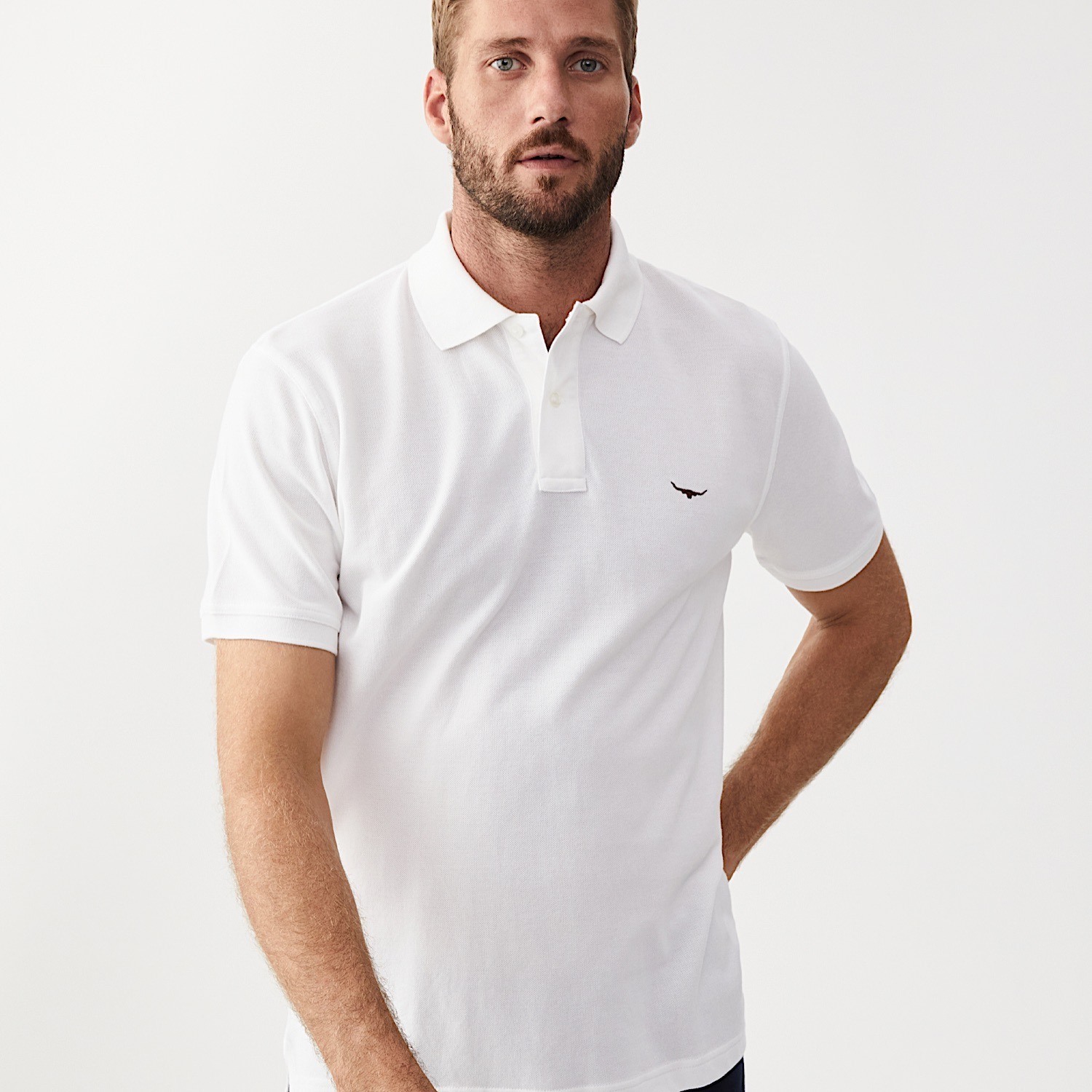 RM Williams Rod Polo - White | Port Phillip Shop